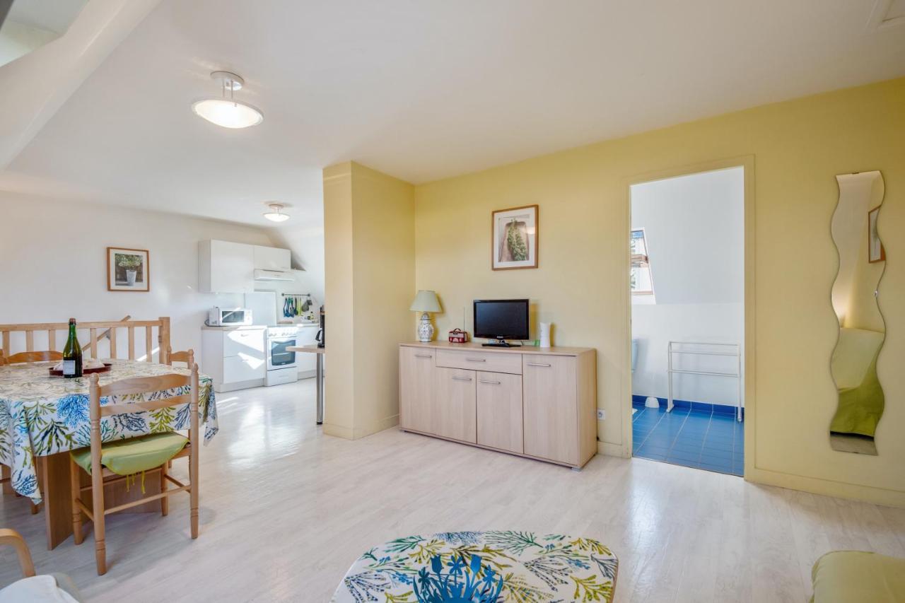 Appartement Confortable Avec Terrasse A Arzon 60 M² Ngoại thất bức ảnh